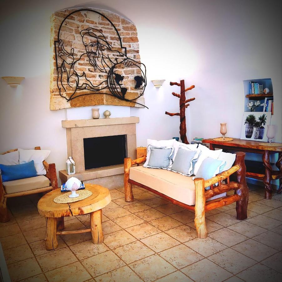 Masseria Quis Ut Deus Crispiano Bagian luar foto
