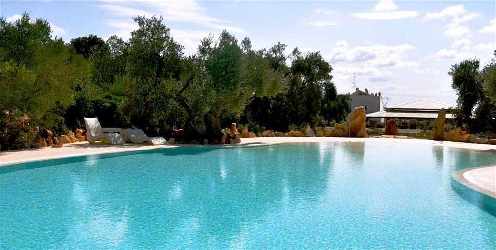 Masseria Quis Ut Deus Crispiano Bagian luar foto