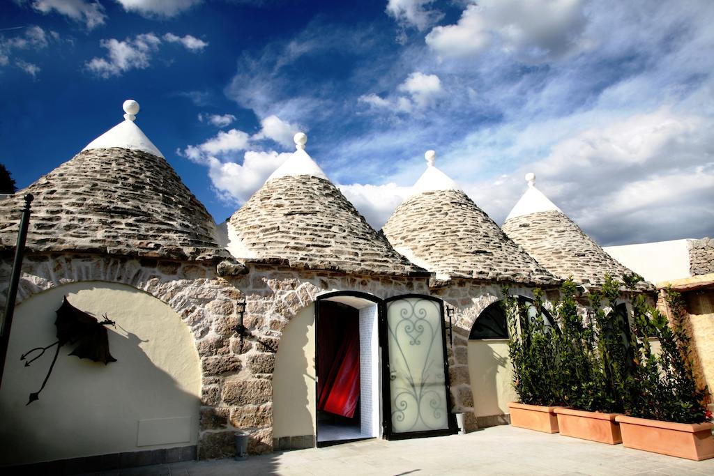 Masseria Quis Ut Deus Crispiano Bagian luar foto