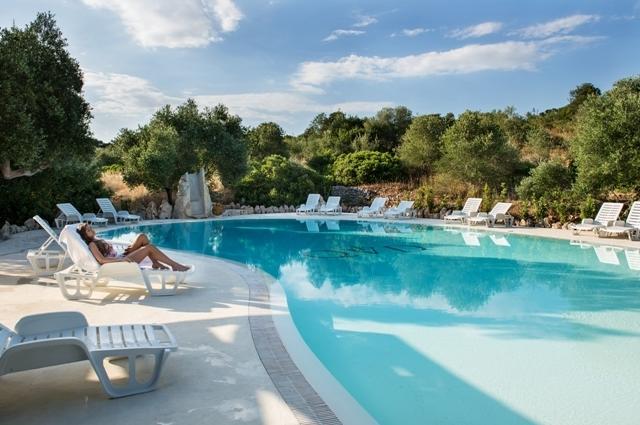 Masseria Quis Ut Deus Crispiano Bagian luar foto