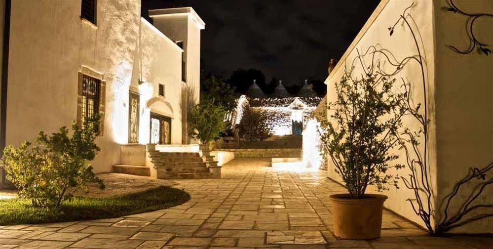 Masseria Quis Ut Deus Crispiano Bagian luar foto